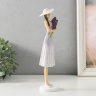 Сувенир полистоун "Девушка с лавандой, в шляпке" 7,5х6,5х26 см