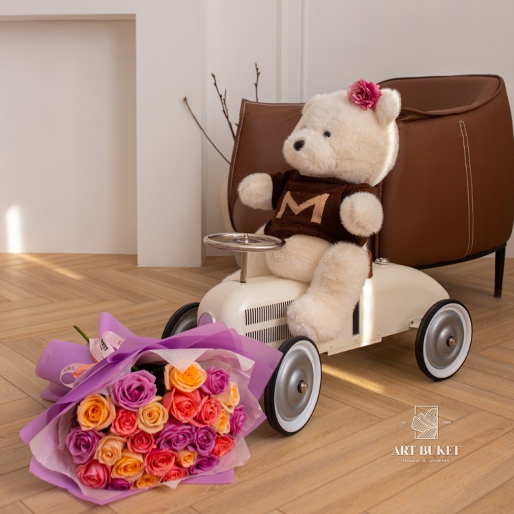 Медведь в вязанном свитере 60 см белый 