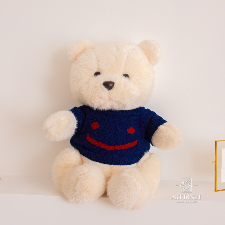 Медведь в вязанном свитере 60 см белый 