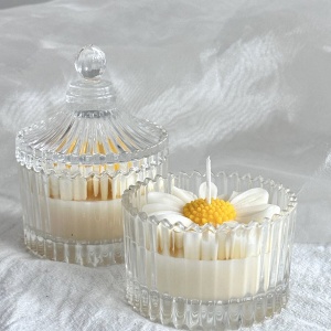 Свеча ароматическая "Ромашка"