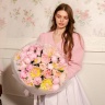 35 нежно-розовых пионов
