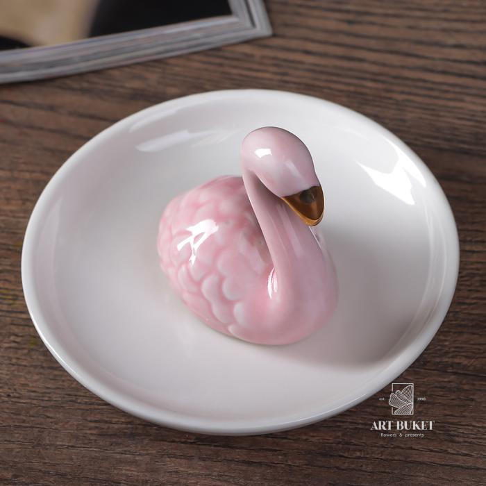 Сувенир керамика подставка под кольца "Фламинго" розовый 7,2х11х11 см    