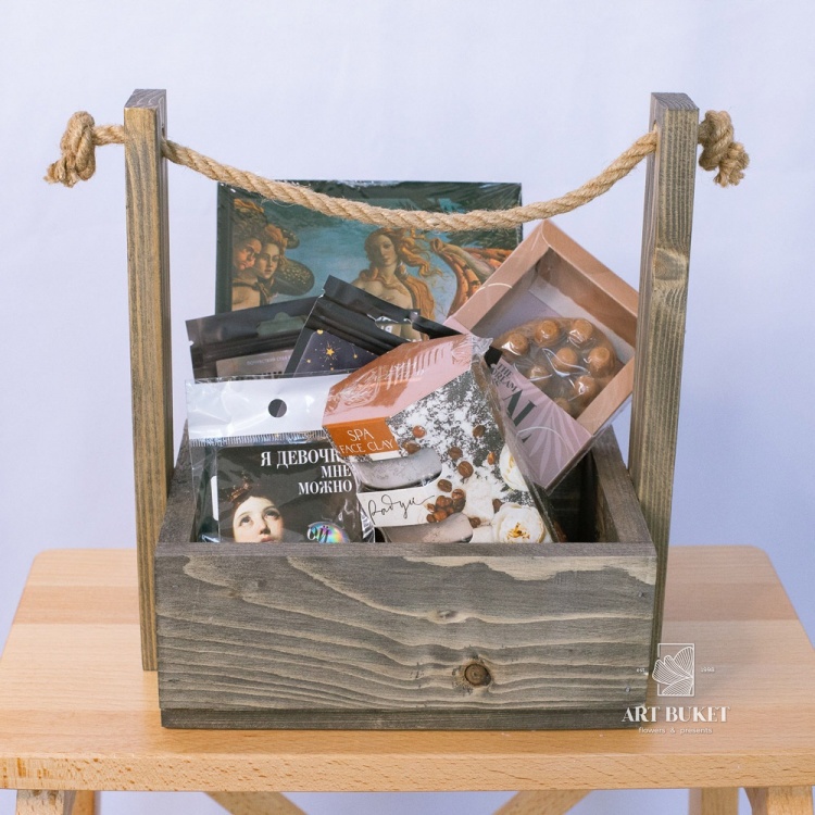 Подарочный набор в деревянном ящике