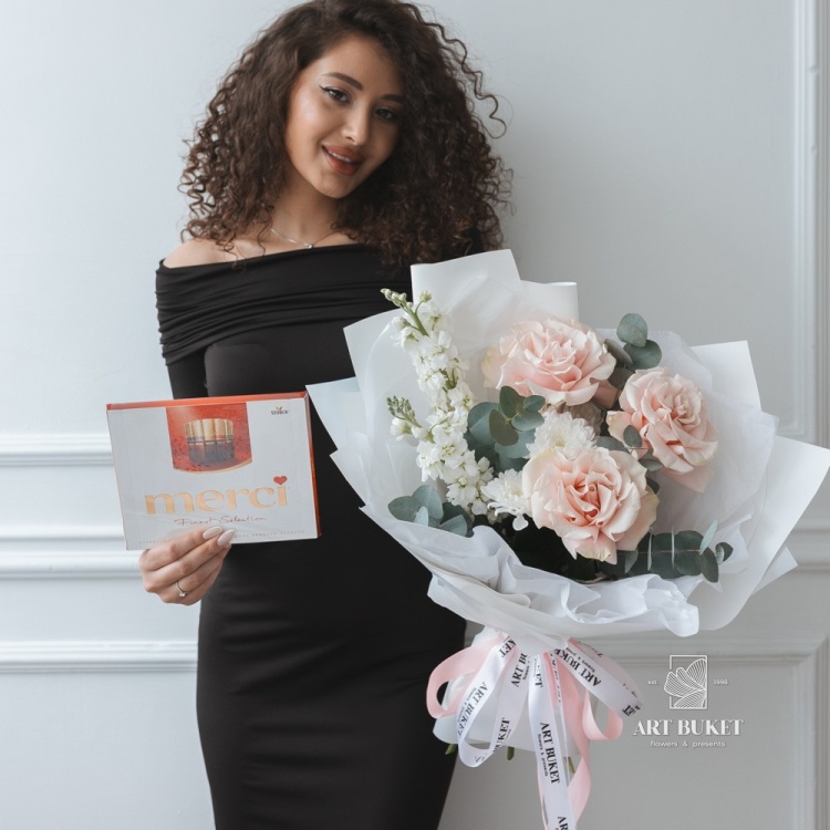 Подарочный сет #42: букет и merci