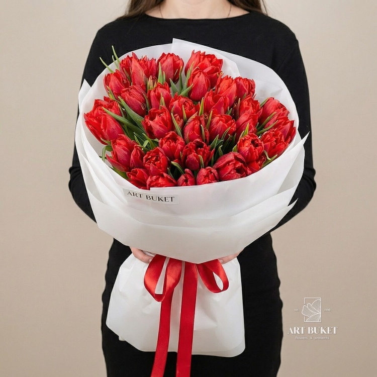 31 красный тюльпан