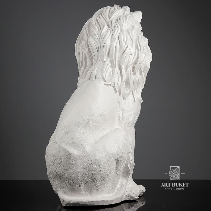 Фигура "Лев сидящий" белая 40х25х56см