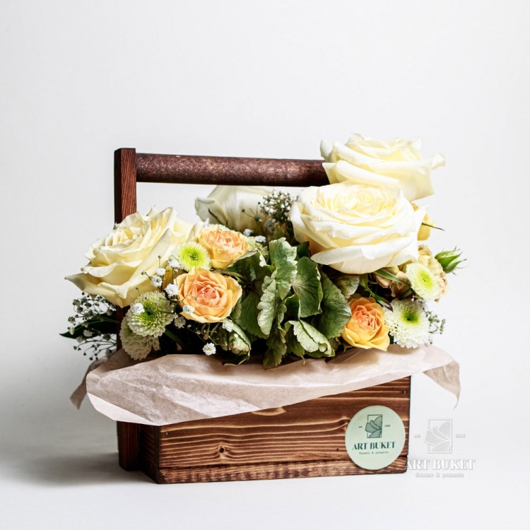 Композиция в деревянном ящике №23