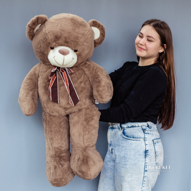 Медведь меховой с бантом темно-коричневый 95 см