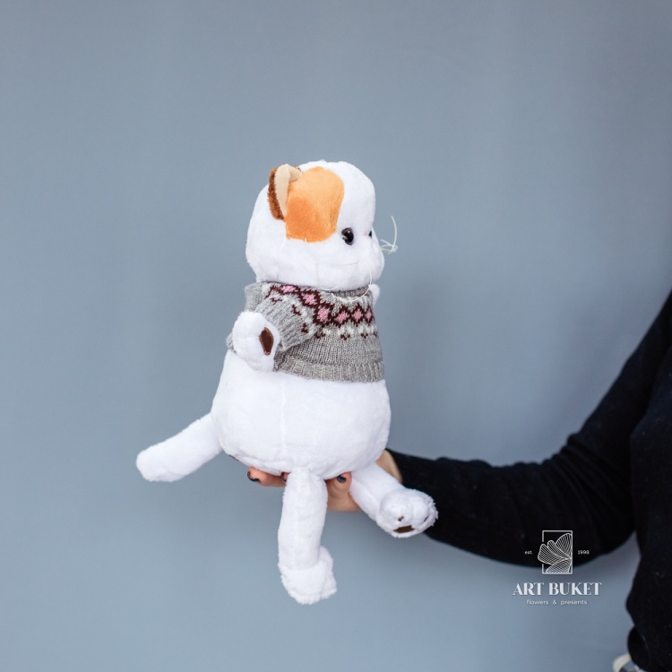 Кошка лили в сером свитере 35 см