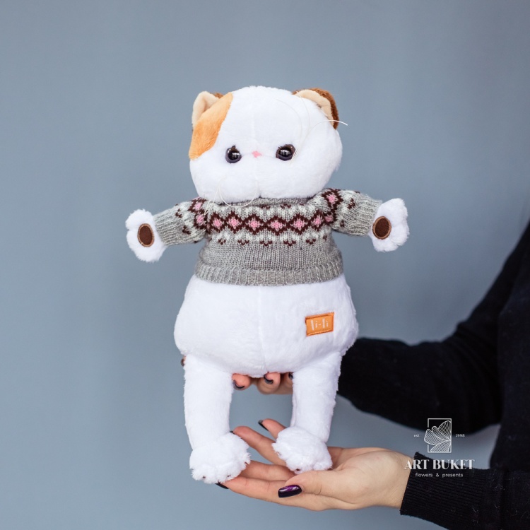 Кошка лили в сером свитере 35 см