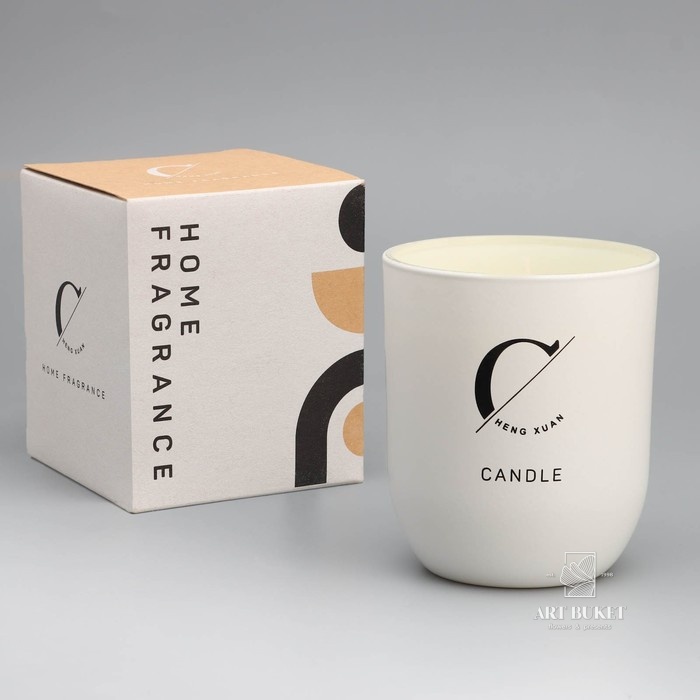 Свеча ароматическая в стакане "Home Fragrance", ирис и сладости, белая, 7х8 см