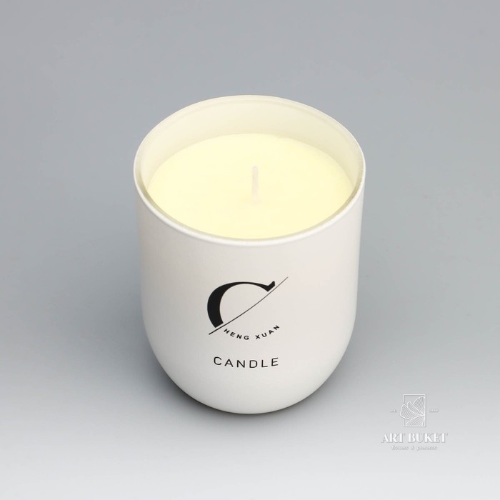 Свеча ароматическая в стакане "Home Fragrance", ирис и сладости, белая, 7х8 см