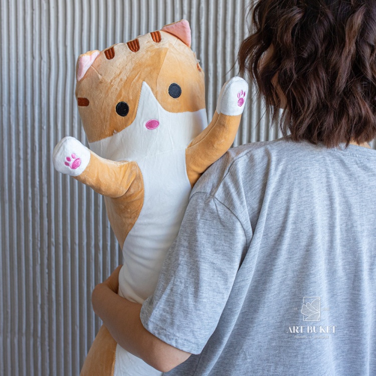 Кот валик 90 см коричневый