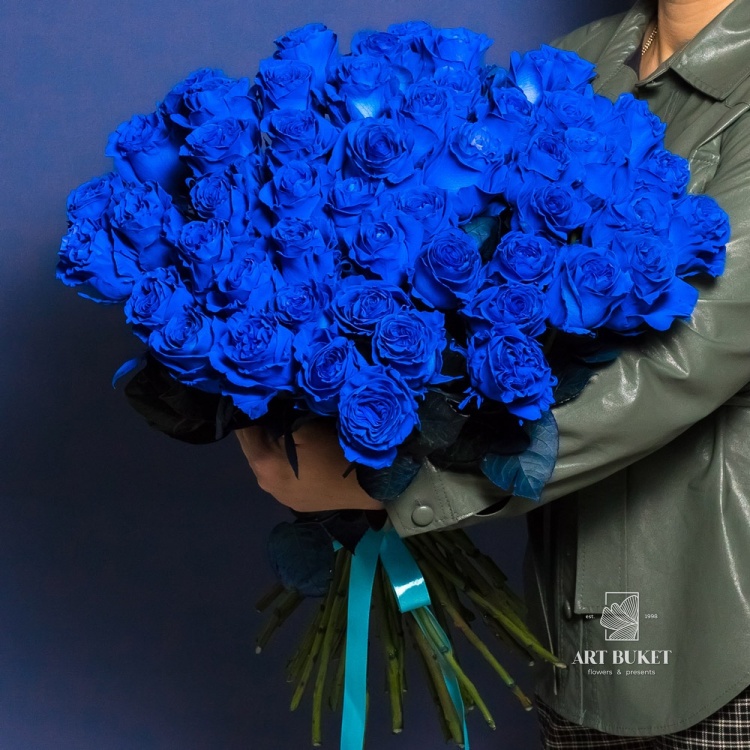 51 синяя роза