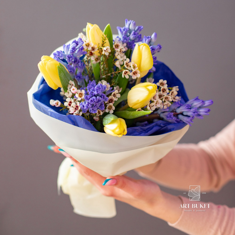 Весенняя поляна