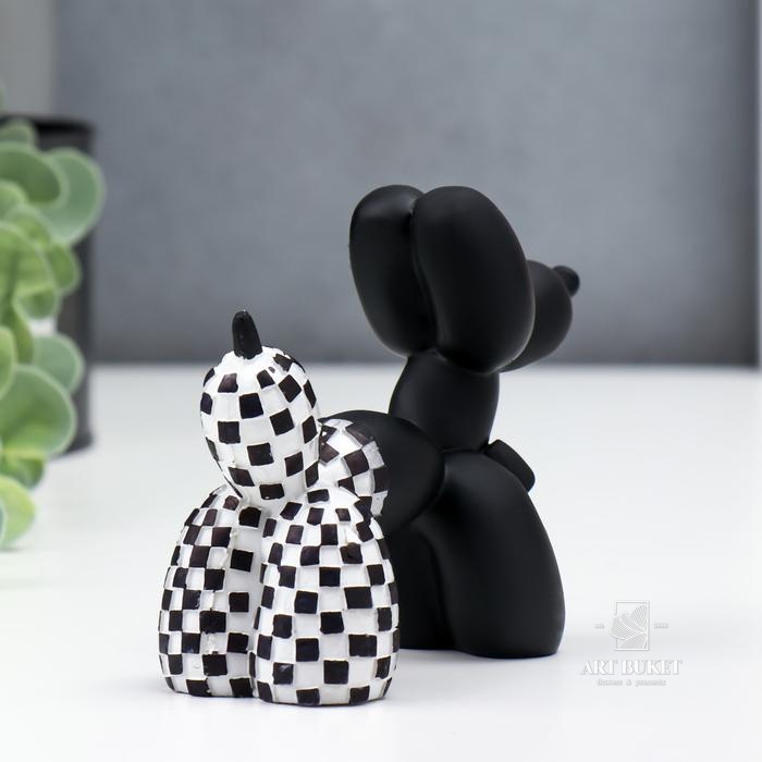 Сувенир полистоун "Чёрный воздушный шарик - собака, шахматка" 9х4,5х11 см   