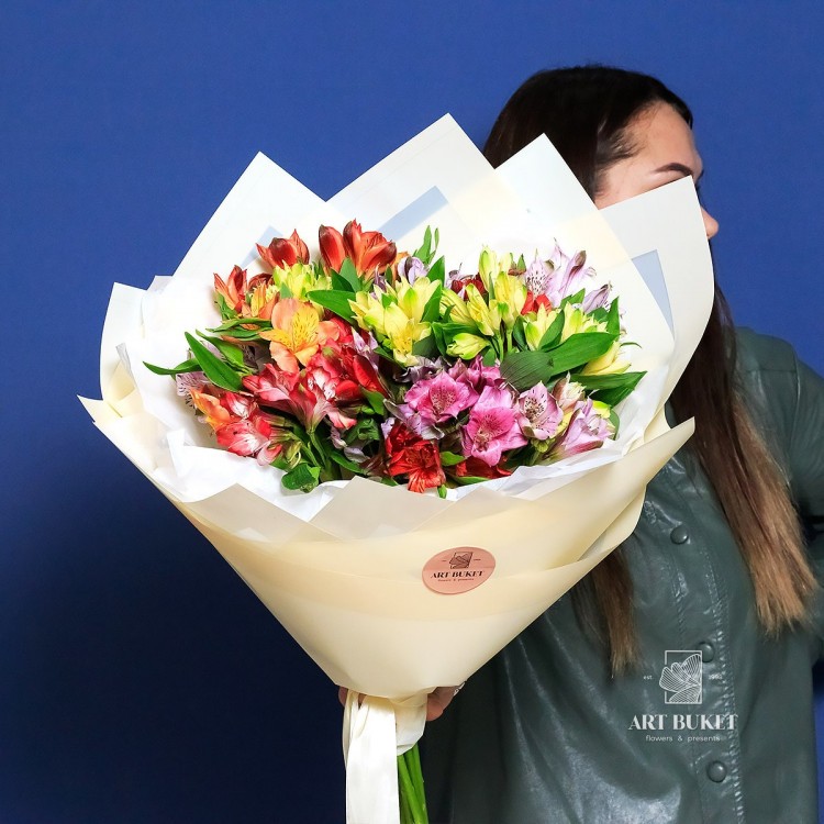 17 альстромерий