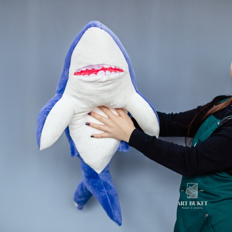 Акула синяя 80 см