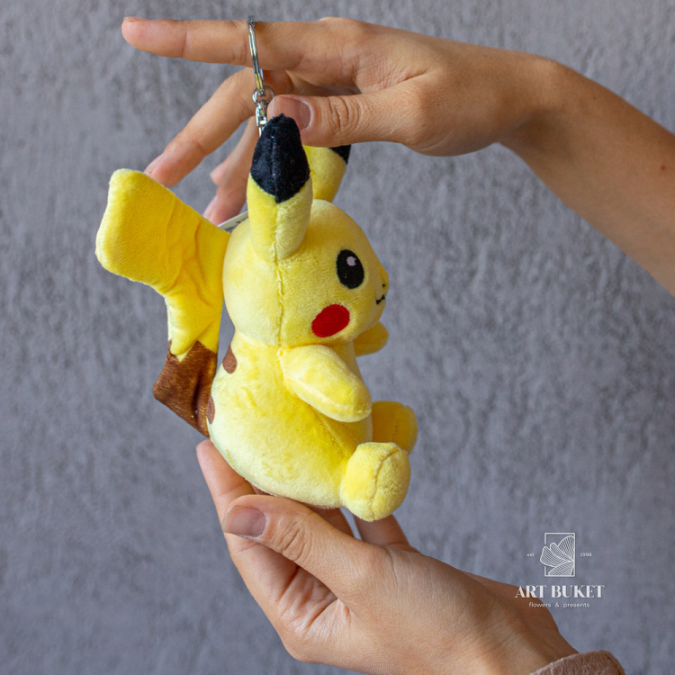 Брелок Пикачу