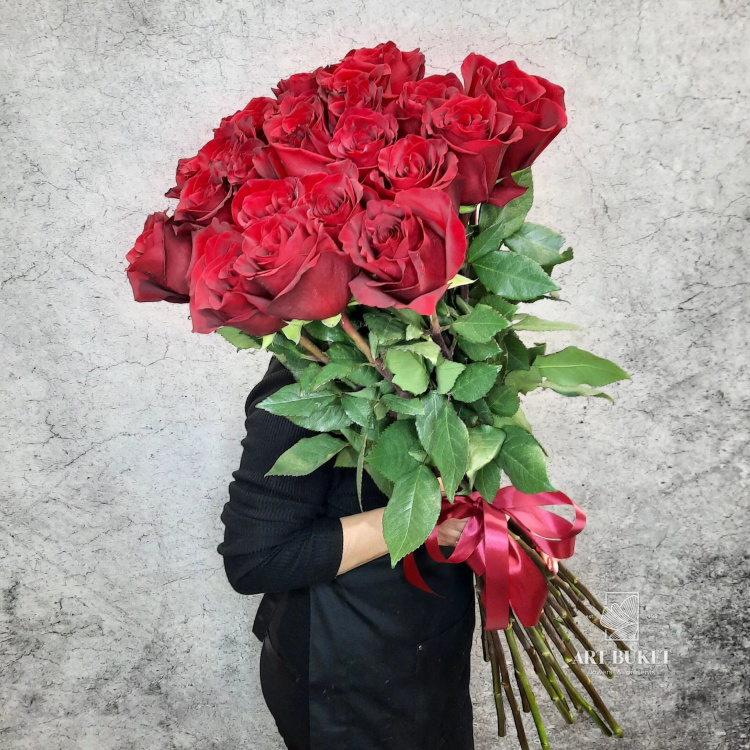 Метровые розы