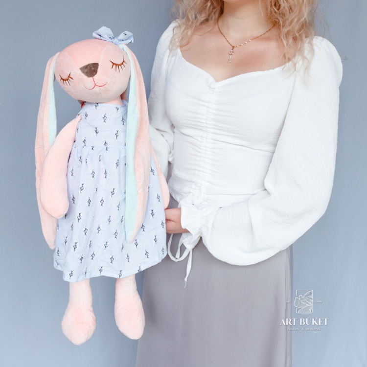 Зайка сплюшка самый большой