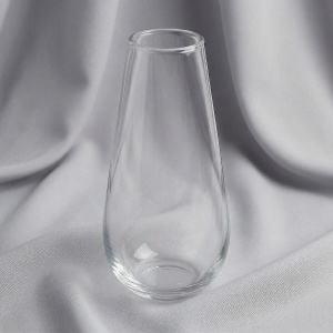 Ваза 18 см стекло 