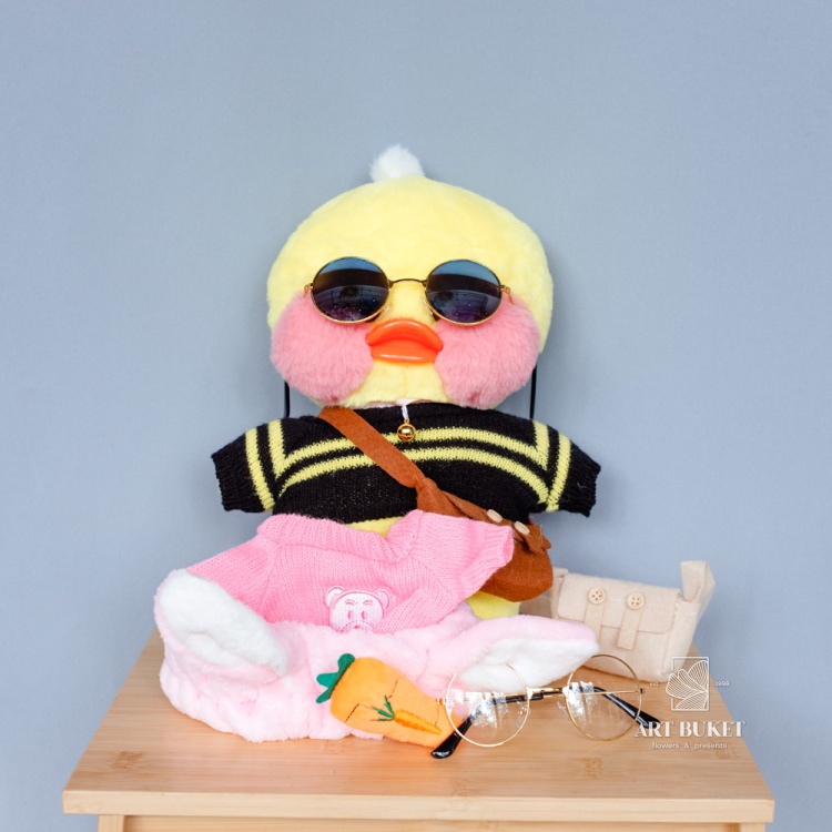 Утка лалафанфан + комплект одежды в подарок