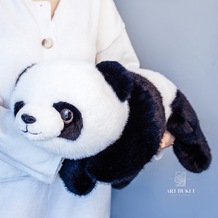 Панда лежачая 60 см