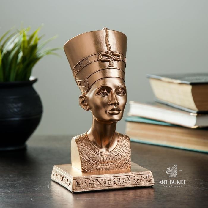Фигура "Нефертити" бронза 17см