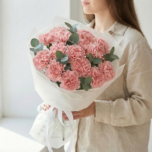 Букет розовых диантусов