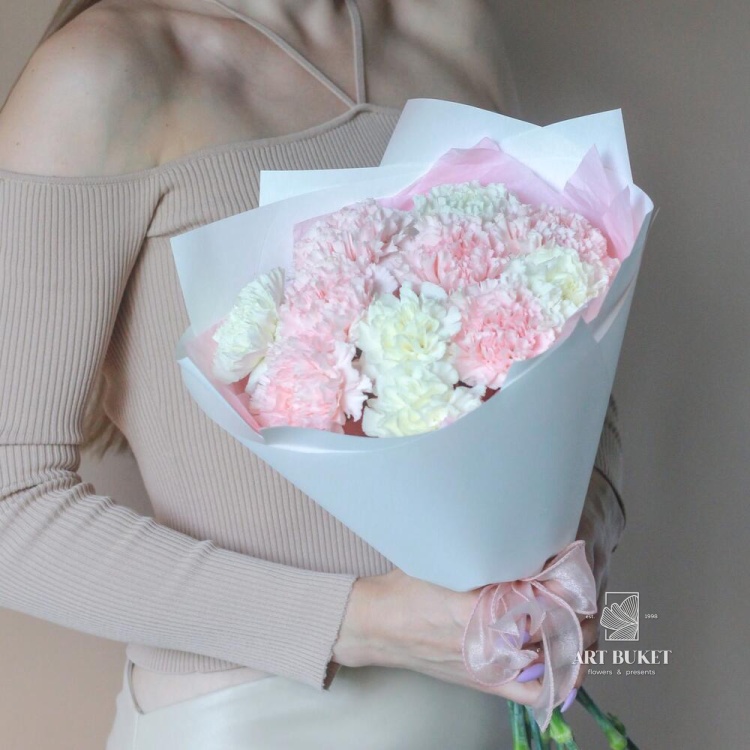 Букет бело-розовых диантусов