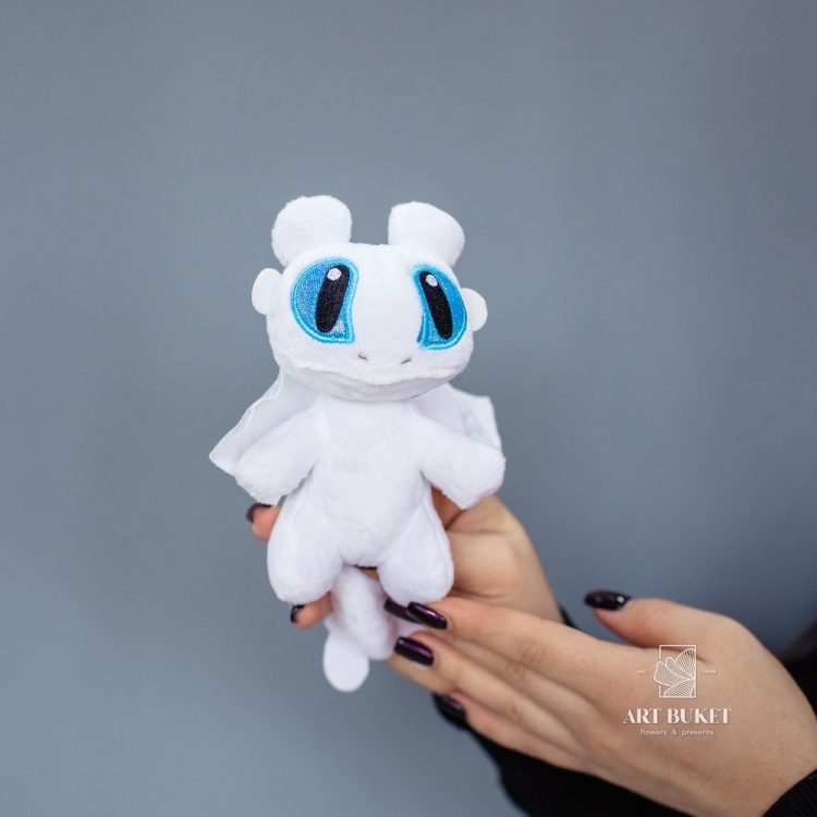 Ночная фурия белая брелок 15 см