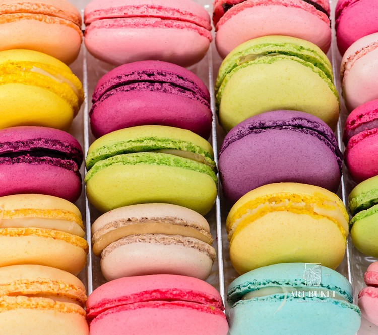 Коробочка макарони