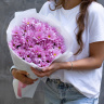 7 розовых хризантем