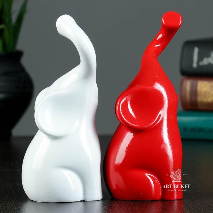 Фигура "Пара слонов" белый/красный, 9х12х16см