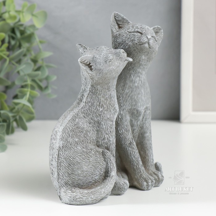Сувенир полистоун "Кот и кошка - умывание" серый 15х8х13 см   