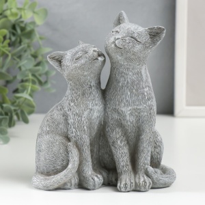 Сувенир полистоун "Кот и кошка - умывание" серый 15х8х13 см   