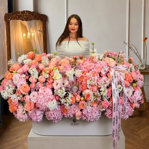 Королевский сад — премиальная цветочная композиция XXL