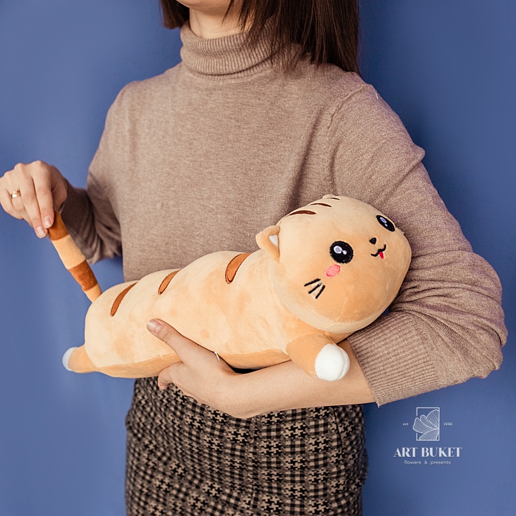 Кот валик 45 см коричневый