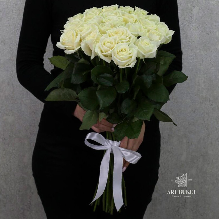 25 голландских роз