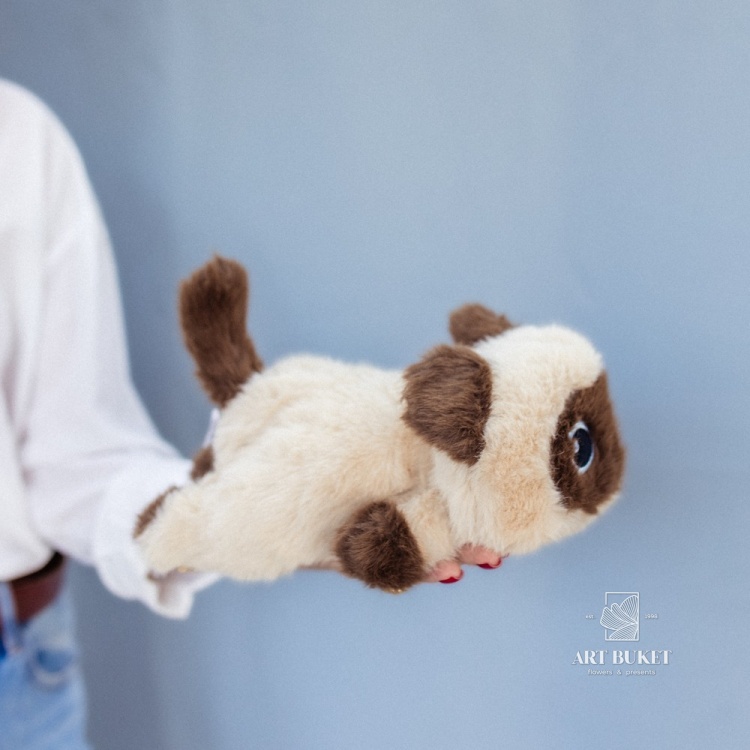 Кот лежачий с наполнителем 25 см пятнистый