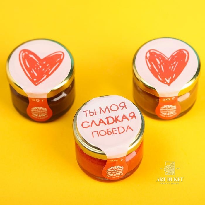 Подарочный набор «Для сладкой девочки»: шоколадная паста 30 г., крем-мёд с клубникой