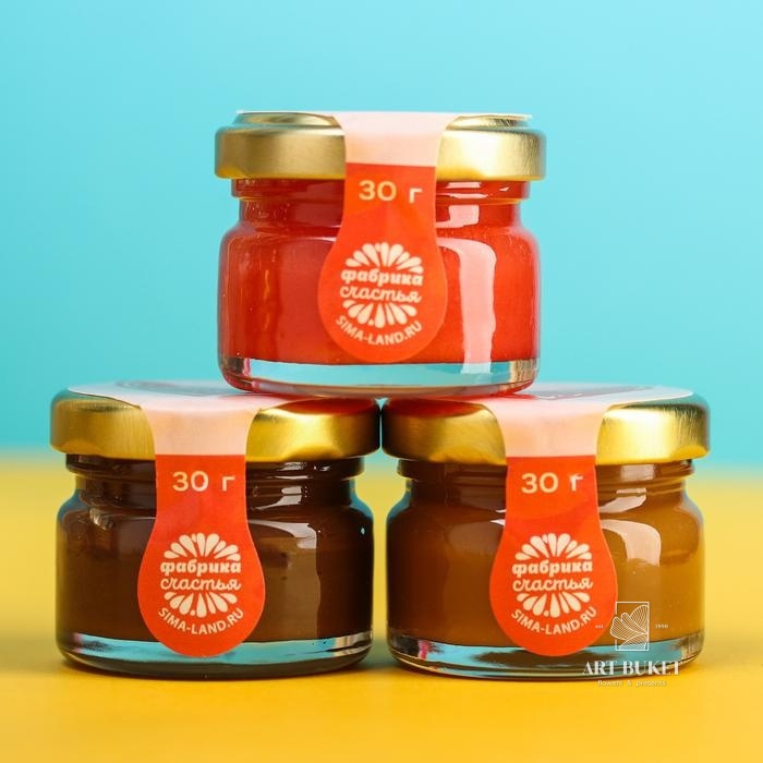 Подарочный набор «Для сладкой девочки»: шоколадная паста 30 г., крем-мёд с клубникой
