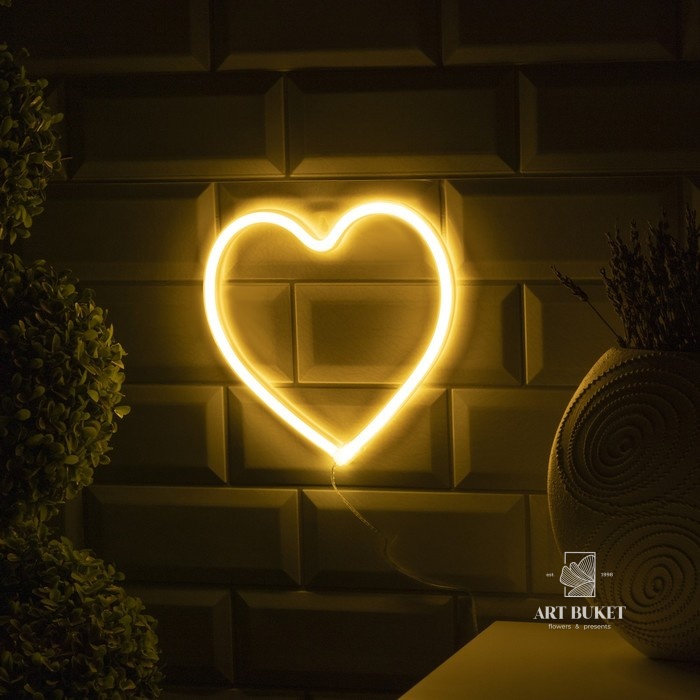 Неоновая вывеска «Сердце» 20 × 20 см, батарейки ААх3 (не в комплекте), USB, свечение тёплое белое