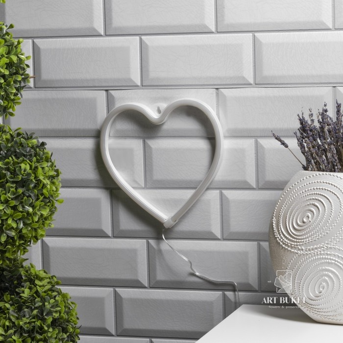 Неоновая вывеска «Сердце» 20 × 20 см, батарейки ААх3 (не в комплекте), USB, свечение тёплое белое