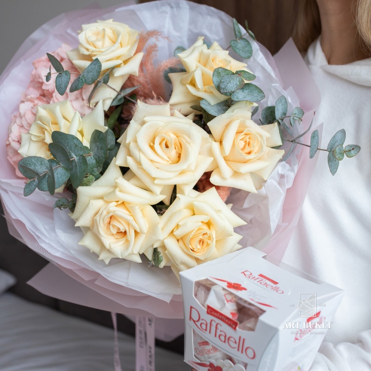 Букет и Raffaello #11