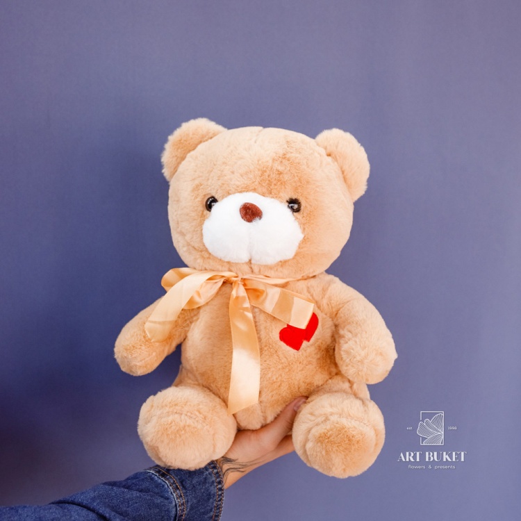 Медведь с двумя сердцами 30 см бежевый