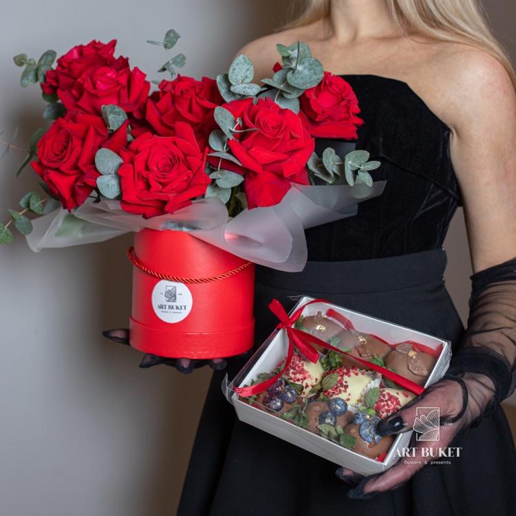 Композиция и клубника в шоколаде #20