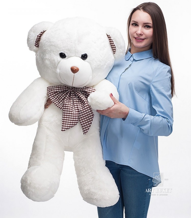 Белый мишка с бантом