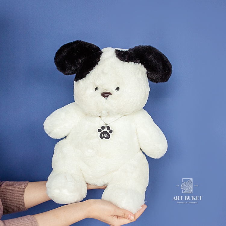 Собака с биркой